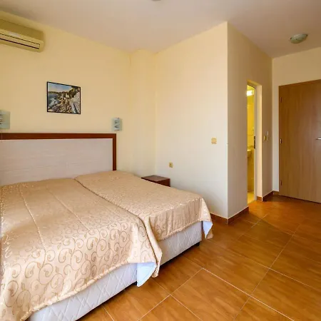 アパートホテル Apartcomplex Panorama Dreams *